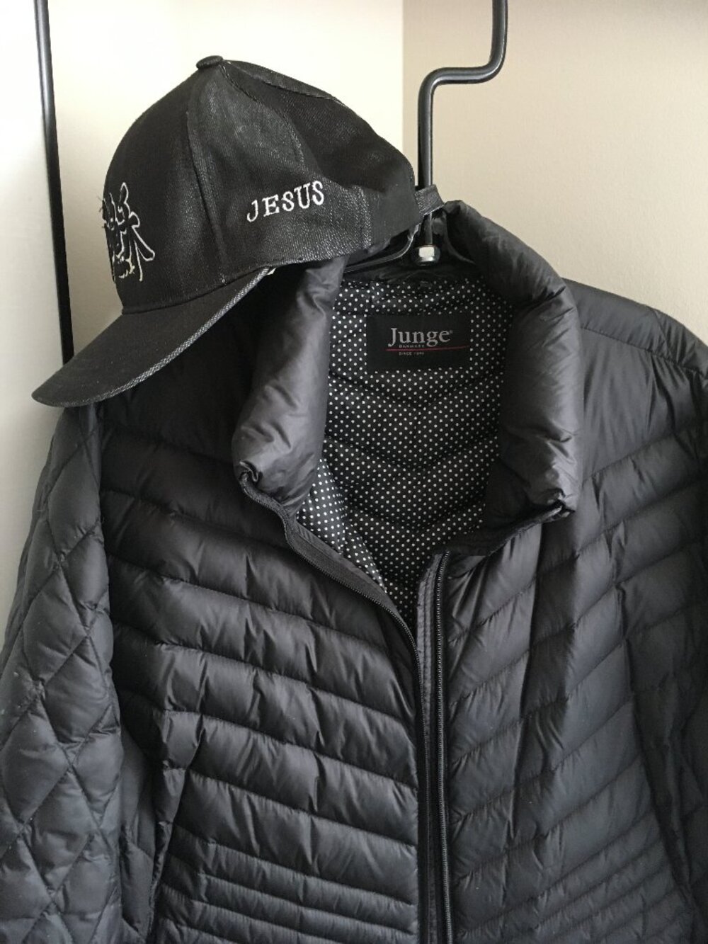 June 'Puffer Jacket'